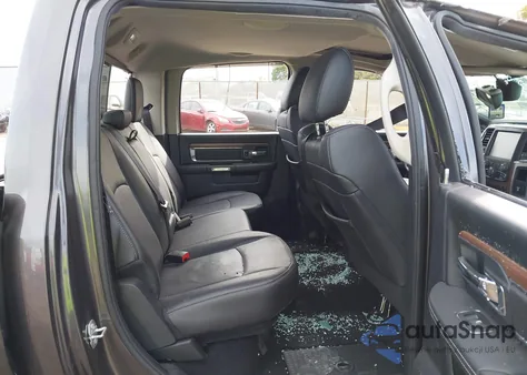 2016 Ram 1500 Laramie z USA, uszkodzony, nr VIN 1C6RR7VT6GS273085